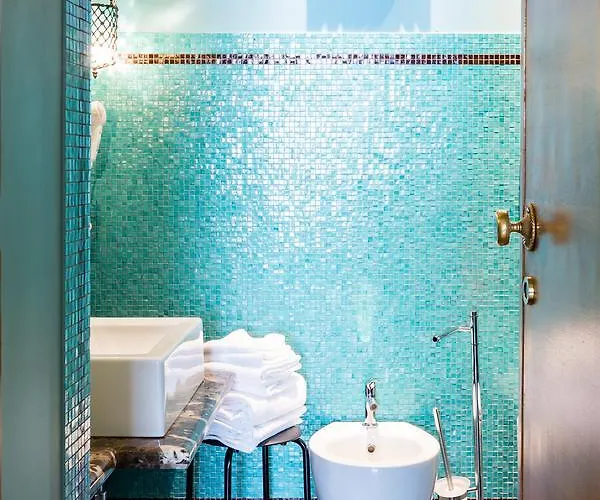 - Monti Bed & Breakfast Rome